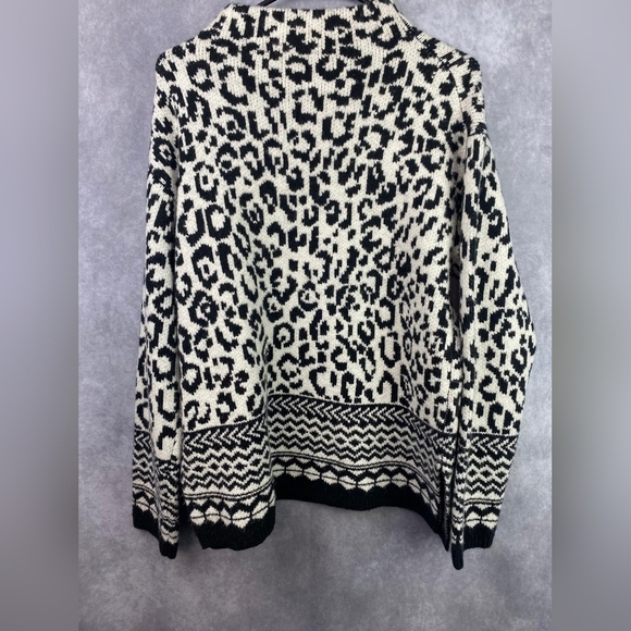 ANN TAYLOR Mixed Animal Print Mock Neck Sweater Women's Size M - Picture 12 of 12